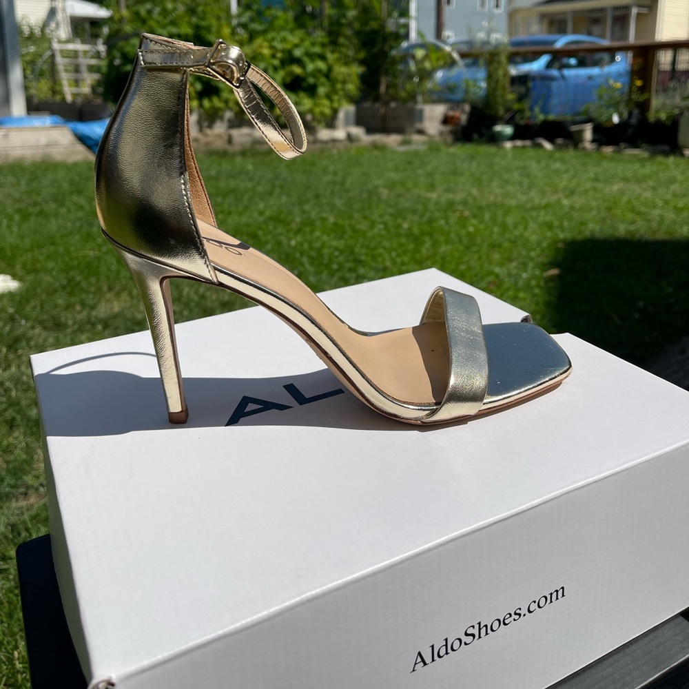Gold Aldo Ankle Strap heels